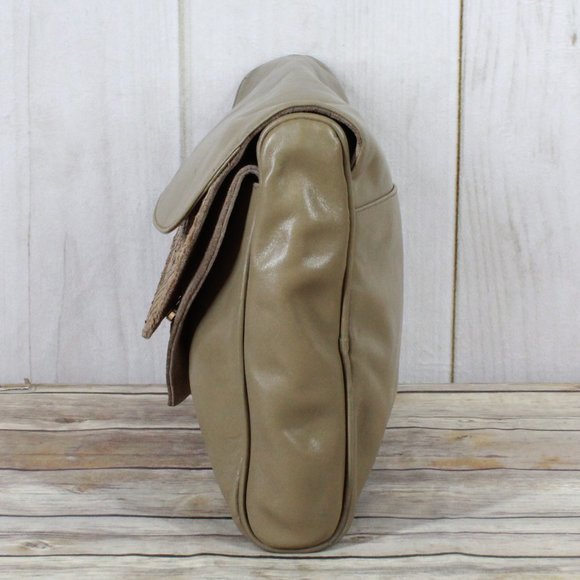 Polly Bergen Tan Snake Print Genuine Leather Clutch Bag Purse Handbag - Picture 2 of 10